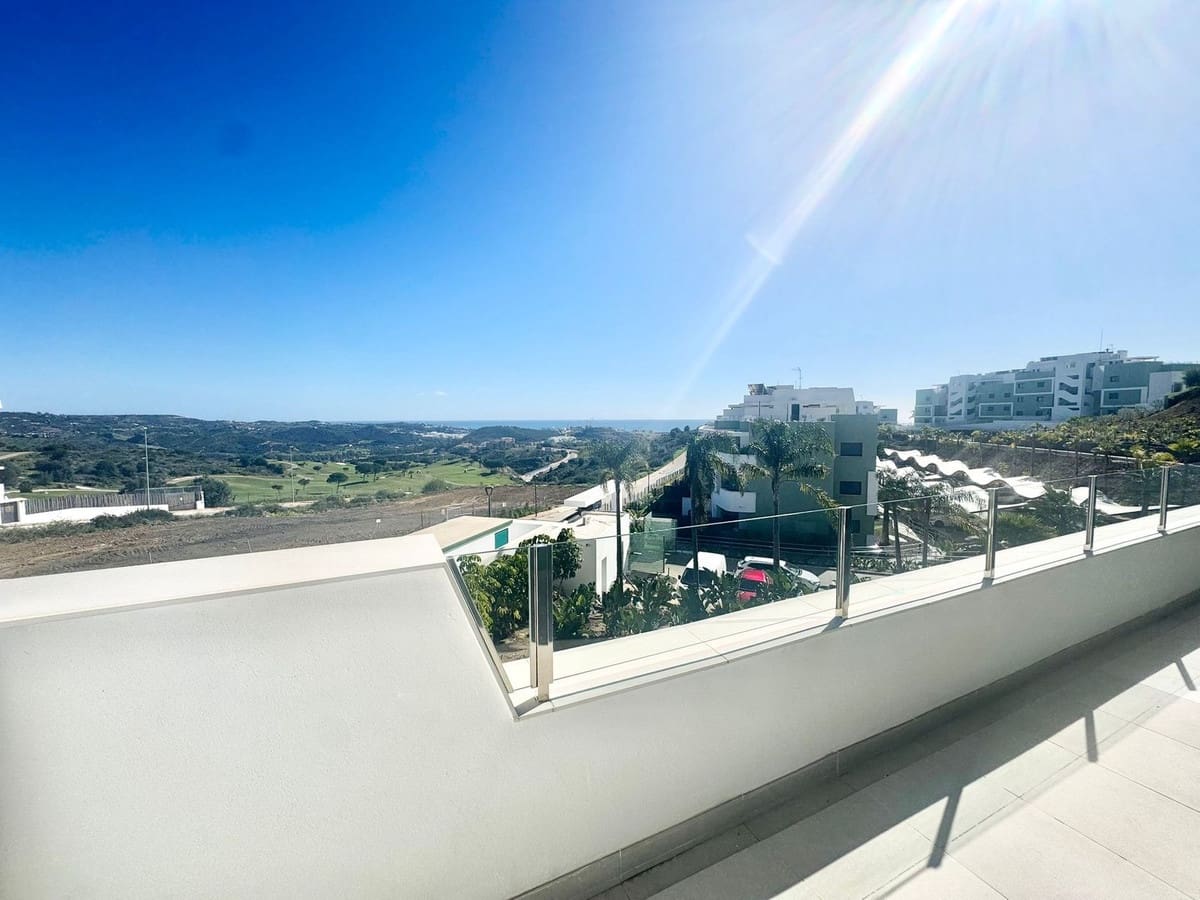 2 soveværelse Lejlighed til salg i La Cala de Mijas med garage - € 588.000 (Ref: 9627001)