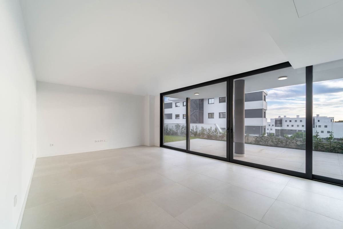 2 soverom Leilighet til salgs i Fuengirola med garasje - € 630 000 (Ref: 9627002)