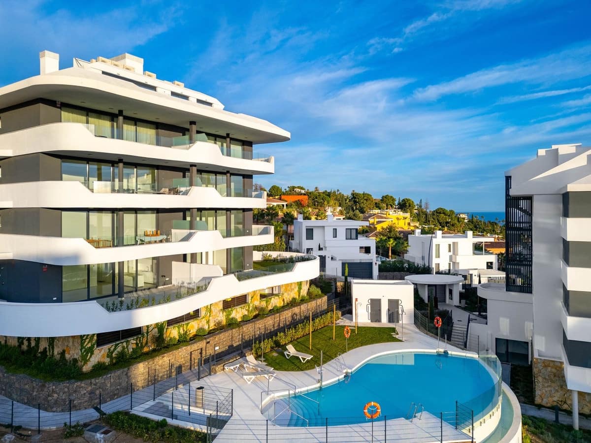 2 soverom Leilighet til salgs i Fuengirola med garasje - € 630 000 (Ref: 9627002)