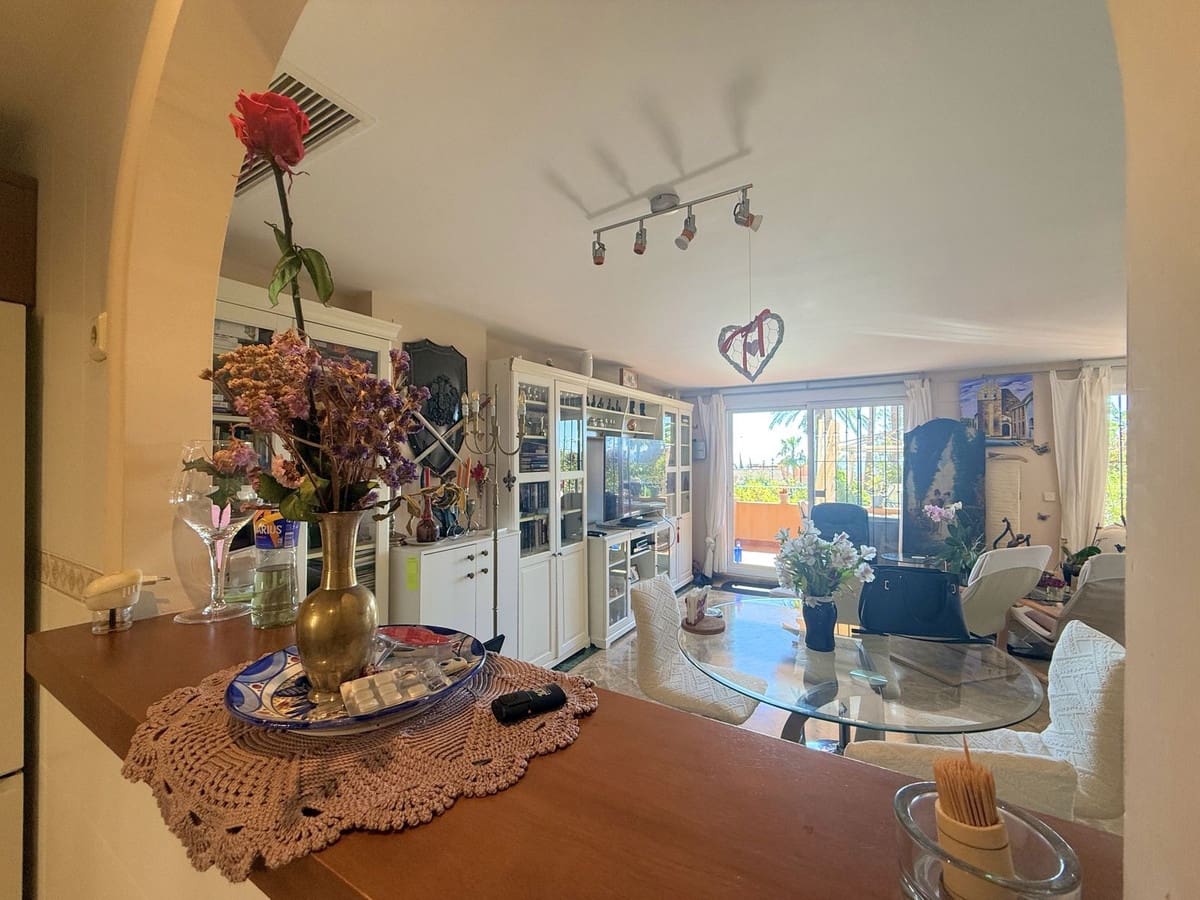 3 sypialnia Dom na sprzedaż w Estepona z garażem - 470 000 € (Ref: 9629272)