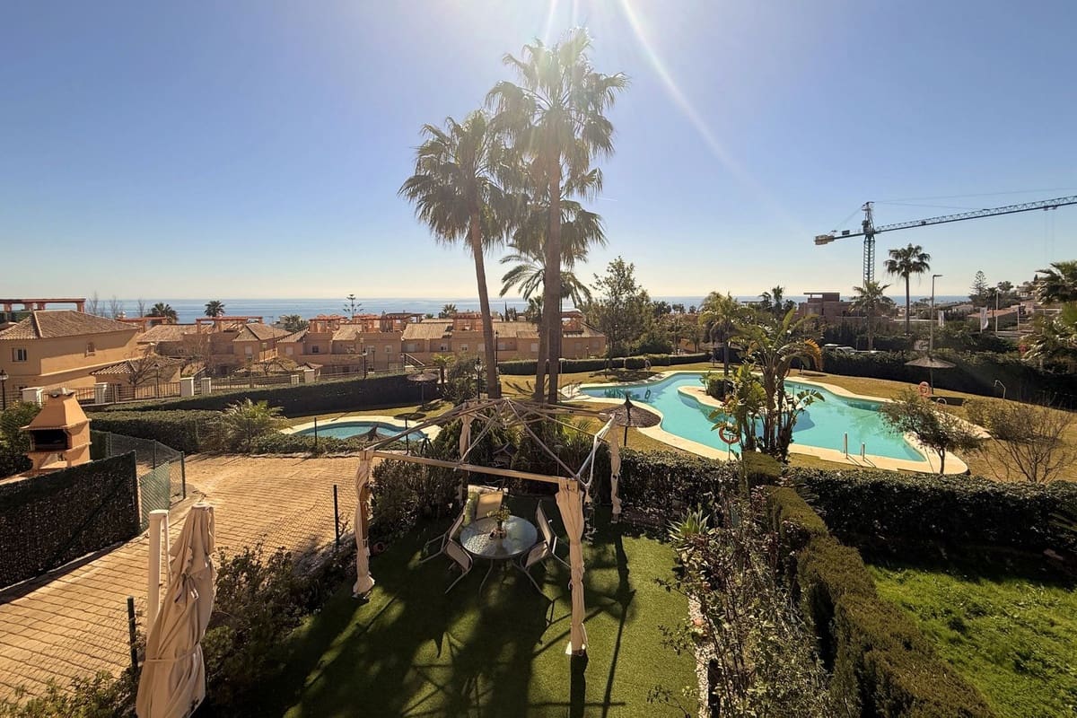 3 sypialnia Dom na sprzedaż w Estepona z garażem - 470 000 € (Ref: 9629272)