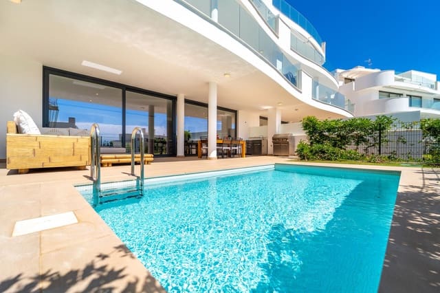 3 makuuhuone Huoneisto myytävänä paikassa Castillo Sohail, Fuengirola mukana 
autotalli - 769 000 € (Ref: 9629278)