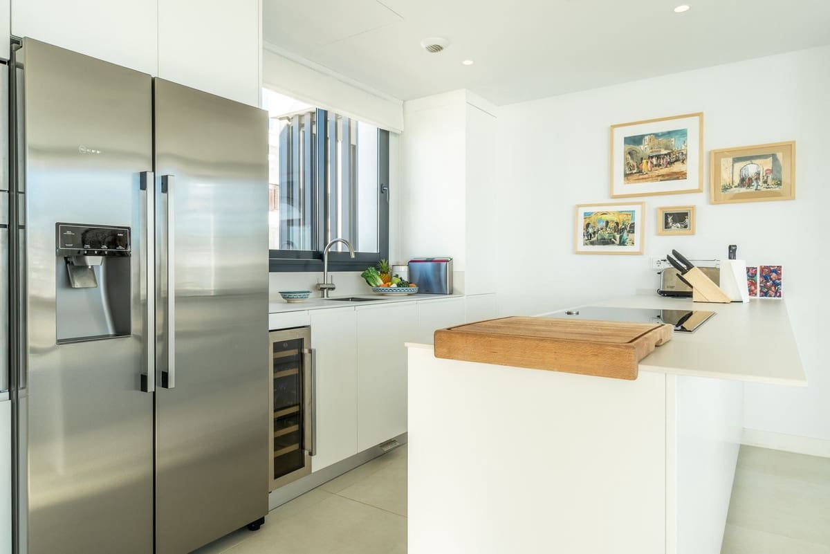 Ático de 3 habitaciones en Fuengirola en venta con garaje - 1.499.000 € (Ref: 9629279)