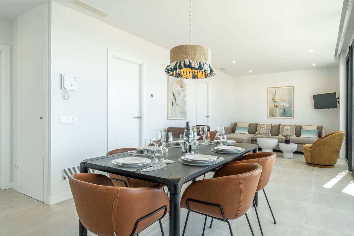 Apartamento de 2 habitaciones en Fuengirola en venta con garaje - 515.000 € (Ref: 9629280)