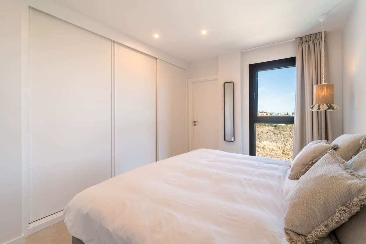 Apartamento de 2 habitaciones en Fuengirola en venta con garaje - 515.000 € (Ref: 9629280)