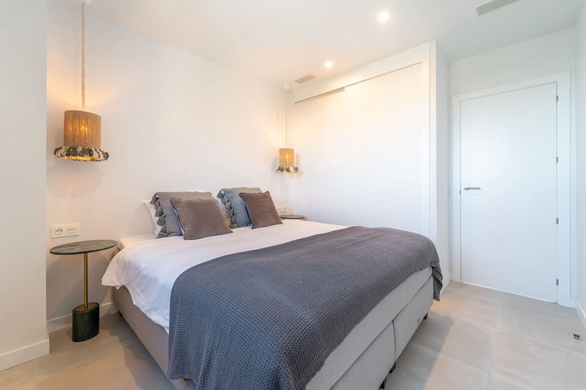 Apartamento de 2 habitaciones en Fuengirola en venta con garaje - 515.000 € (Ref: 9629280)