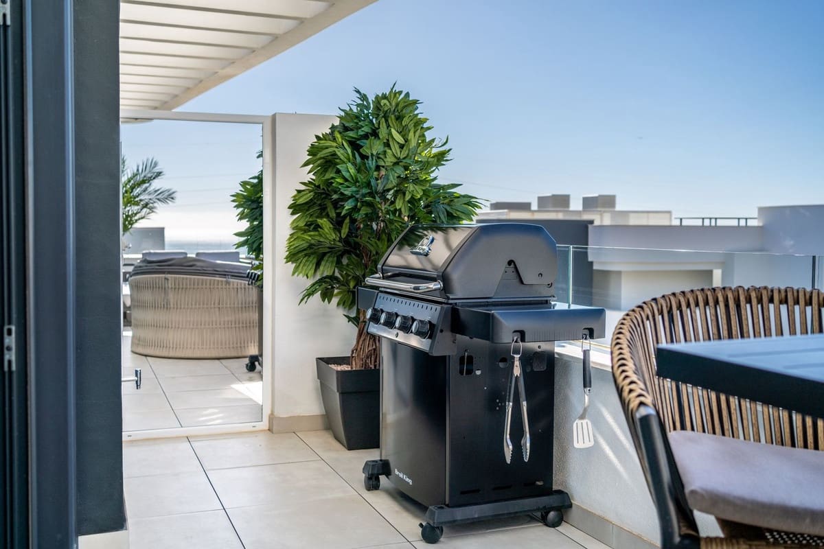 4 soverom Leilighet til salgs i Fuengirola med garasje - € 945 000 (Ref: 9629282)