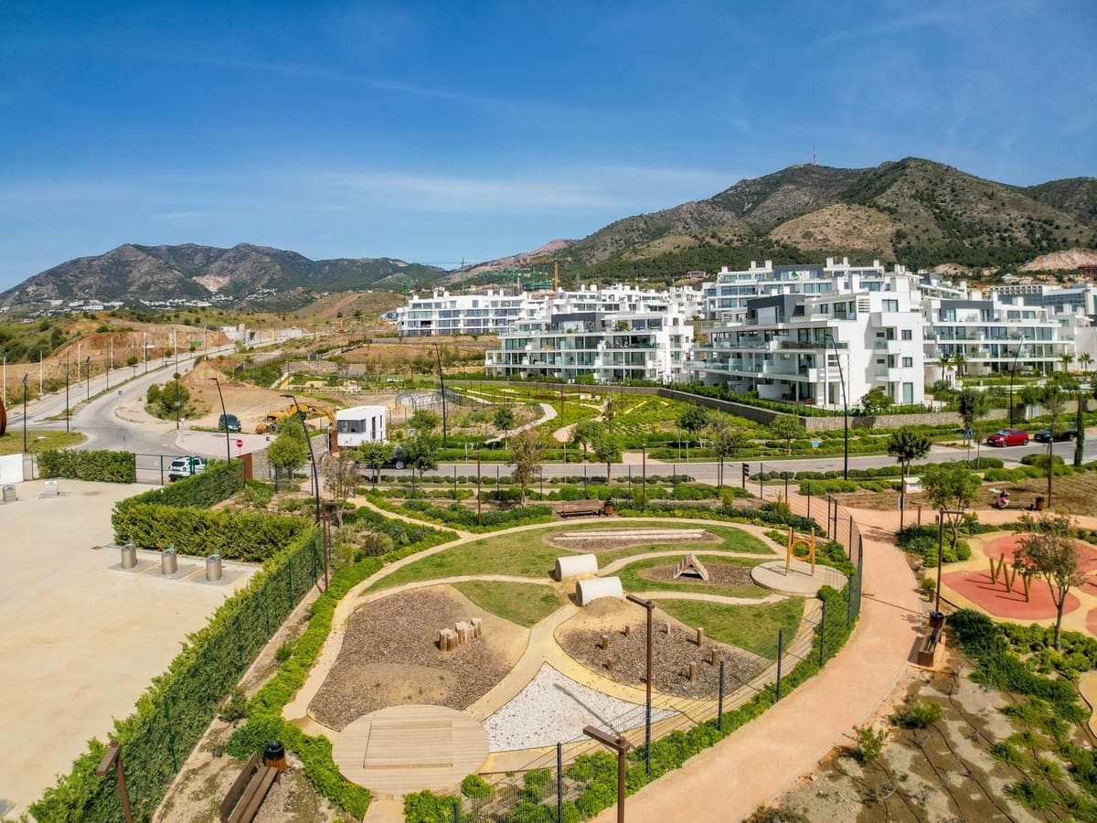 4 soverom Leilighet til salgs i Fuengirola med garasje - € 945 000 (Ref: 9629282)