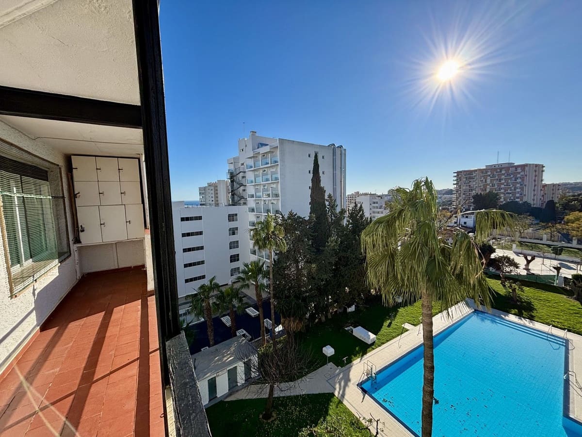 2 soveværelse Lejlighed til salg i Benalmadena med garage - € 255.000 (Ref: 9629283)