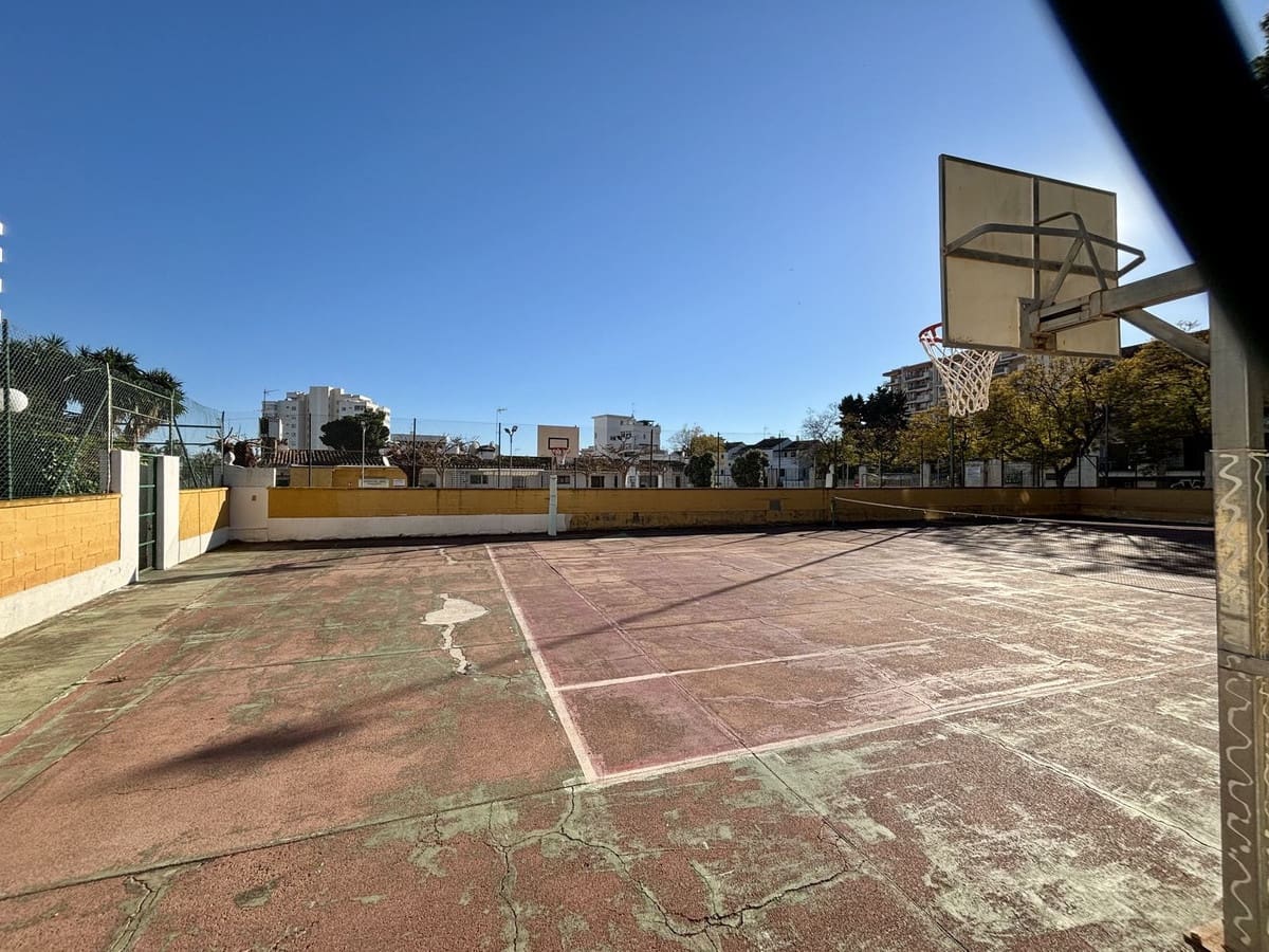 2 soveværelse Lejlighed til salg i Benalmadena med garage - € 255.000 (Ref: 9629283)