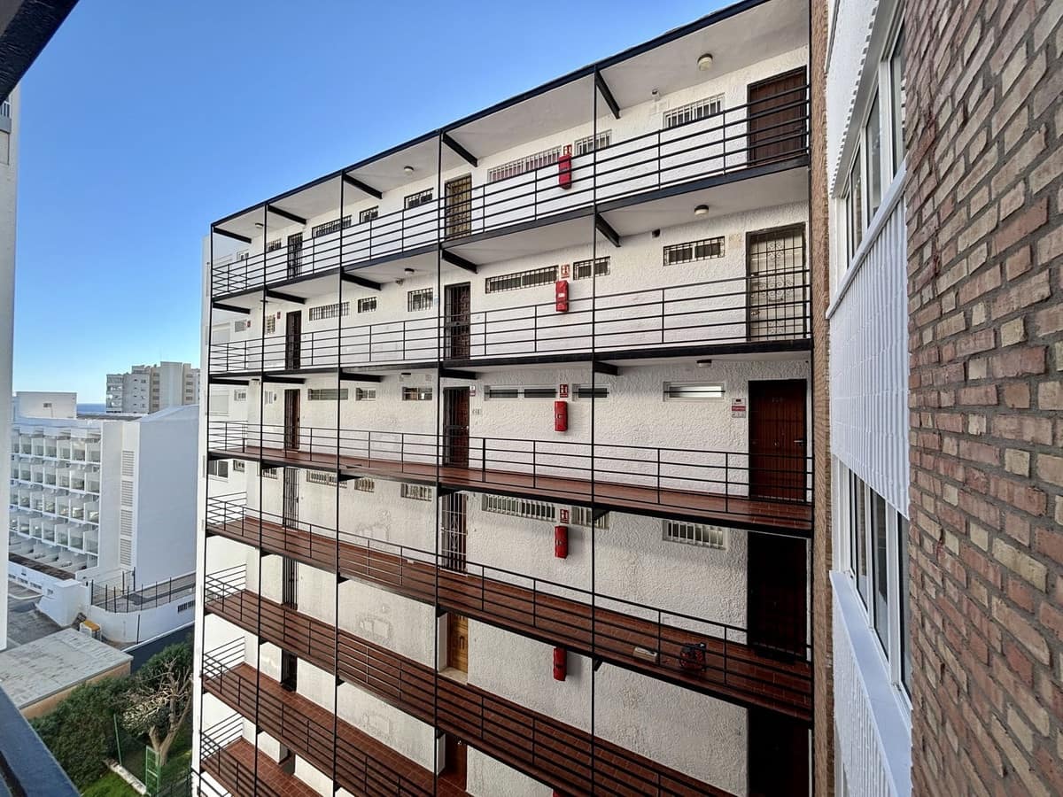2 soveværelse Lejlighed til salg i Benalmadena med garage - € 255.000 (Ref: 9629283)