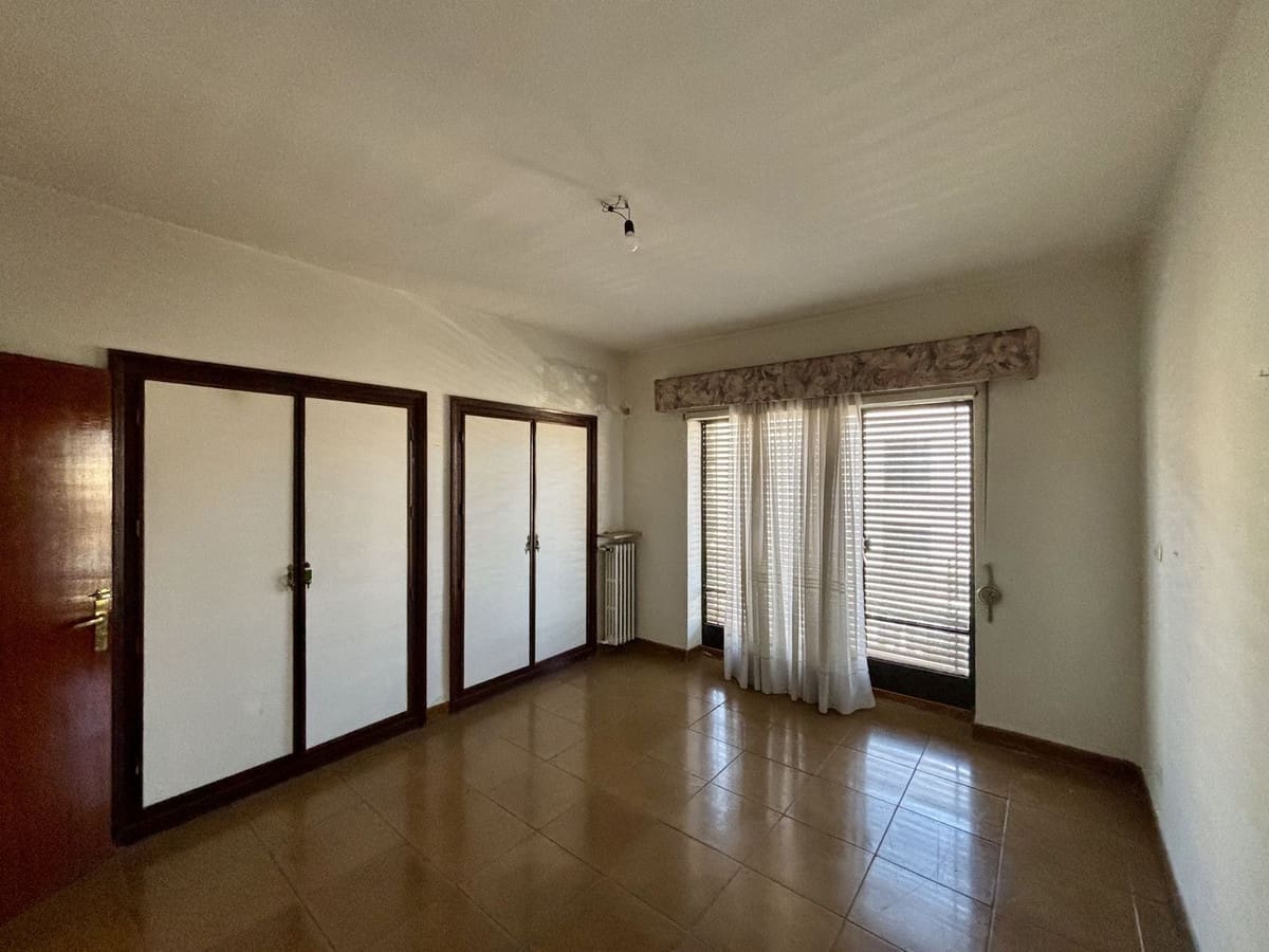 9 makuuhuone Huoneisto myytävänä paikassa Malaga kaupunki - 1 800 000 € (Ref: 9629285)