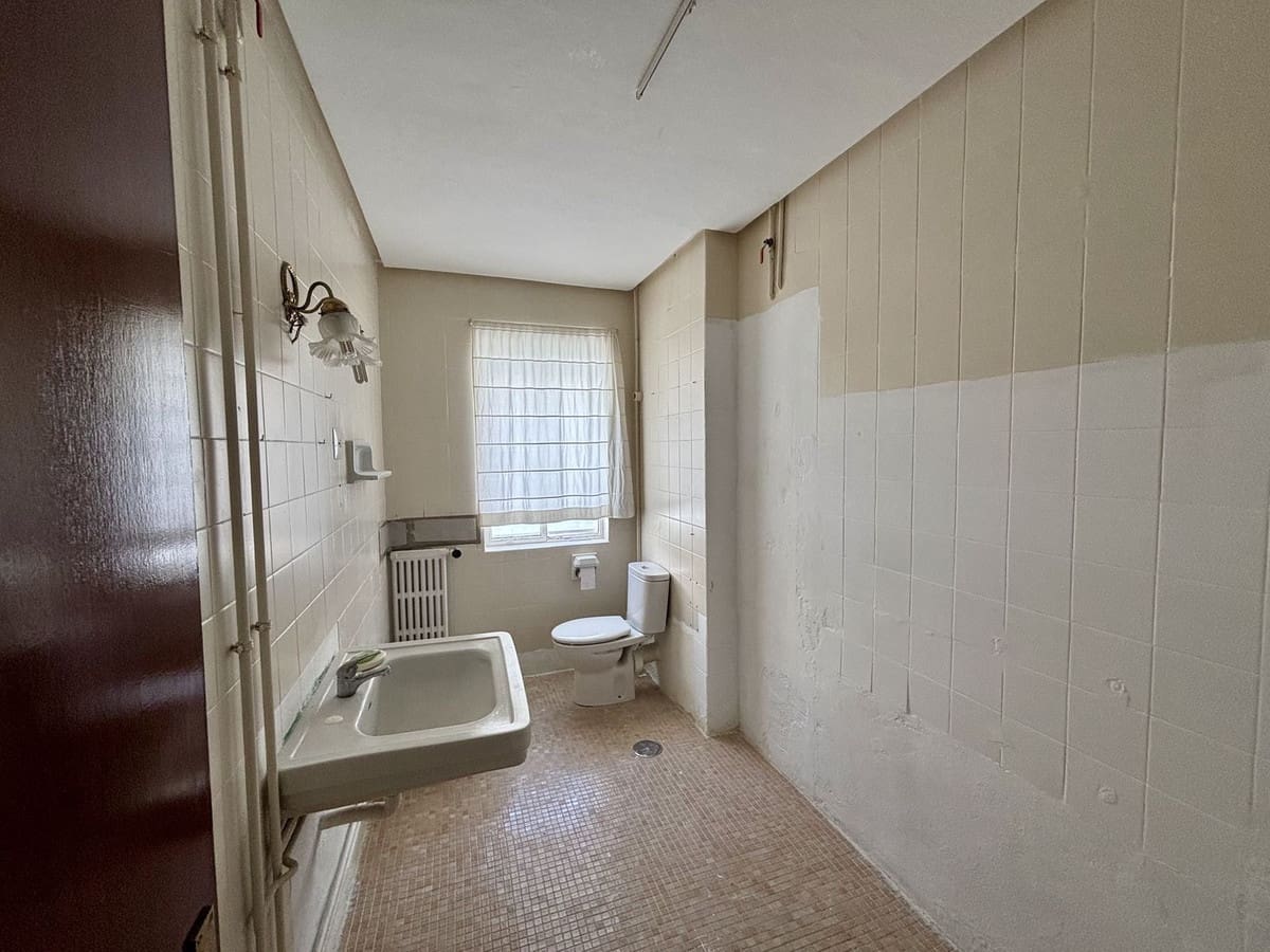 9 makuuhuone Huoneisto myytävänä paikassa Malaga kaupunki - 1 800 000 € (Ref: 9629285)