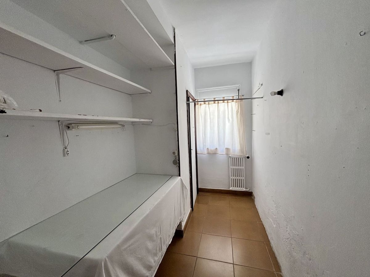 9 makuuhuone Huoneisto myytävänä paikassa Malaga kaupunki - 1 800 000 € (Ref: 9629285)