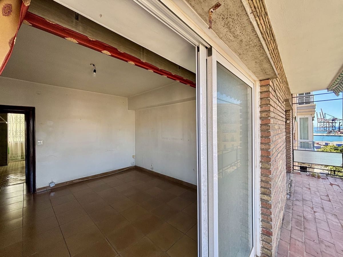 9 makuuhuone Huoneisto myytävänä paikassa Malaga kaupunki - 1 800 000 € (Ref: 9629285)