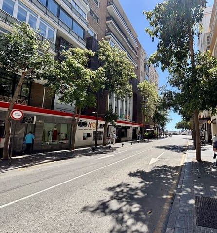 9 sypialnia Apartament na sprzedaż w Centro Historico, Miasto Málaga - 1 800 000 € (Ref: 9629285)