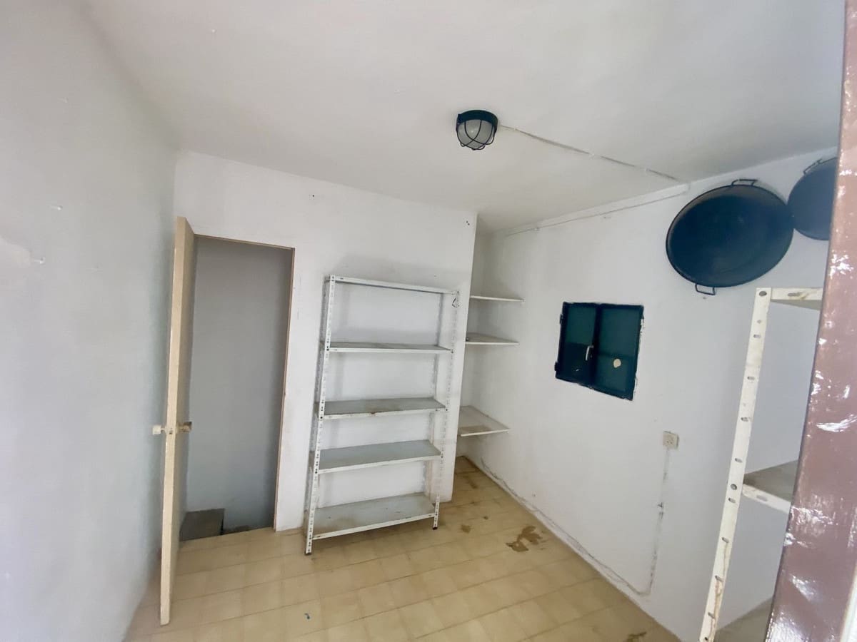 6 soverom Villa til salgs i Malaga by med garasje - € 960 000 (Ref: 9629286)