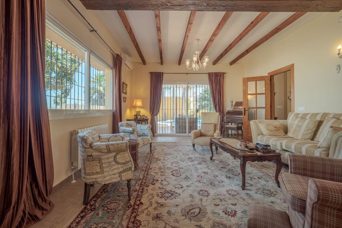 5 sovrum Villa till salu i Alhaurin el Grande med garage - 695 000 € (Ref: 9629288)