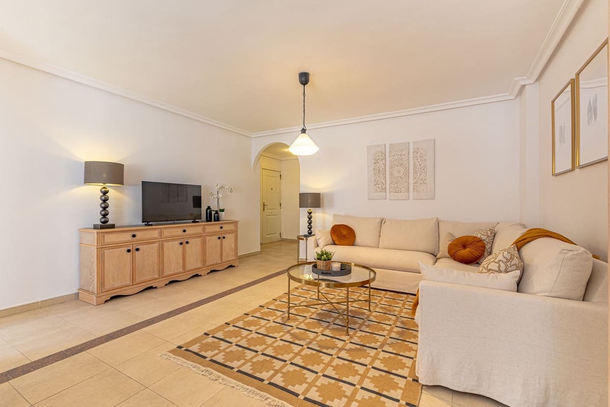 2 chambre Appartement à vendre à Nueva Andalucia avec garage - 498 000 € (Ref: 9629290)