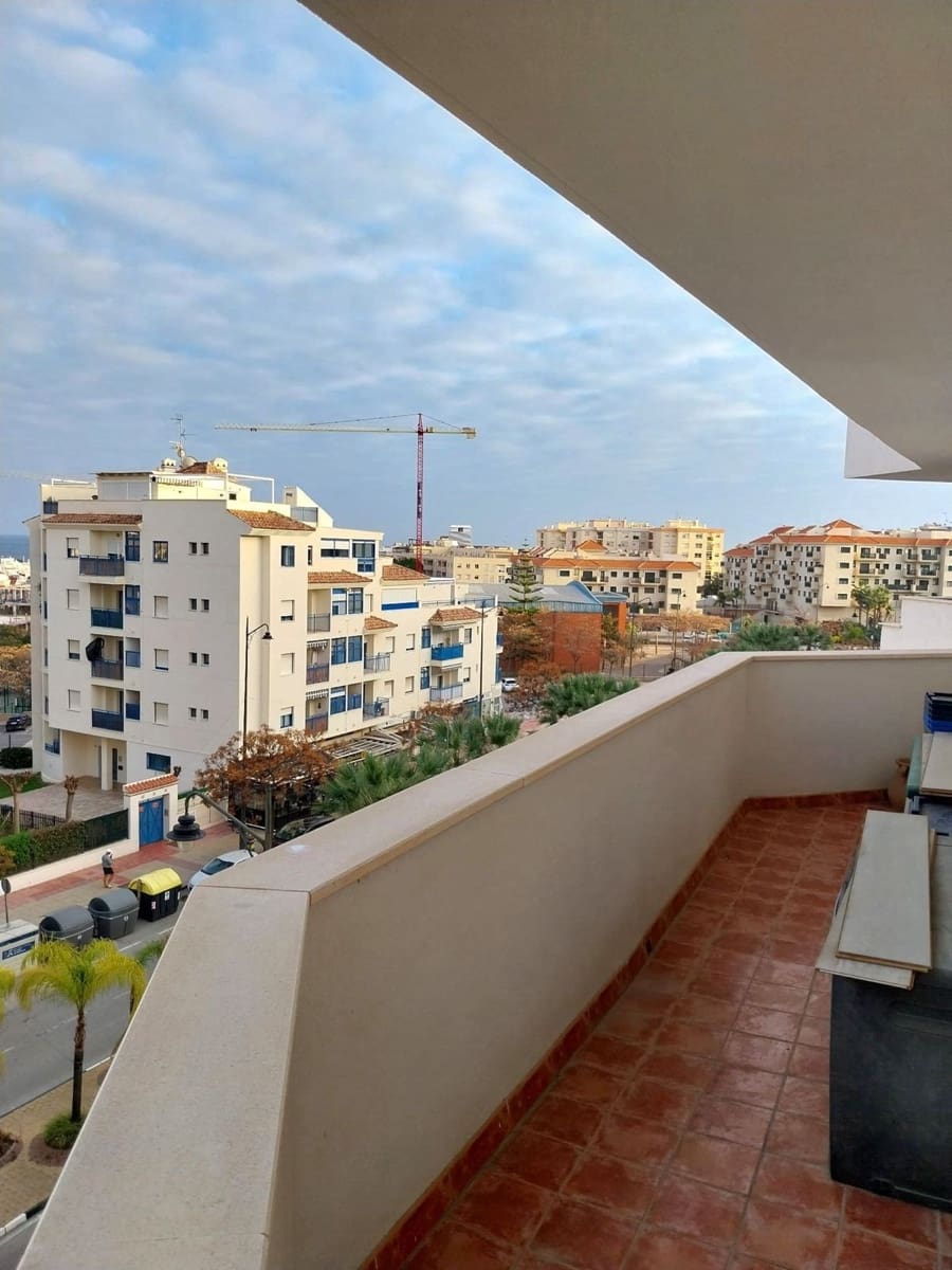 3 soverom Leilighet til salgs i Estepona med garasje - € 445 000 (Ref: 9629291)