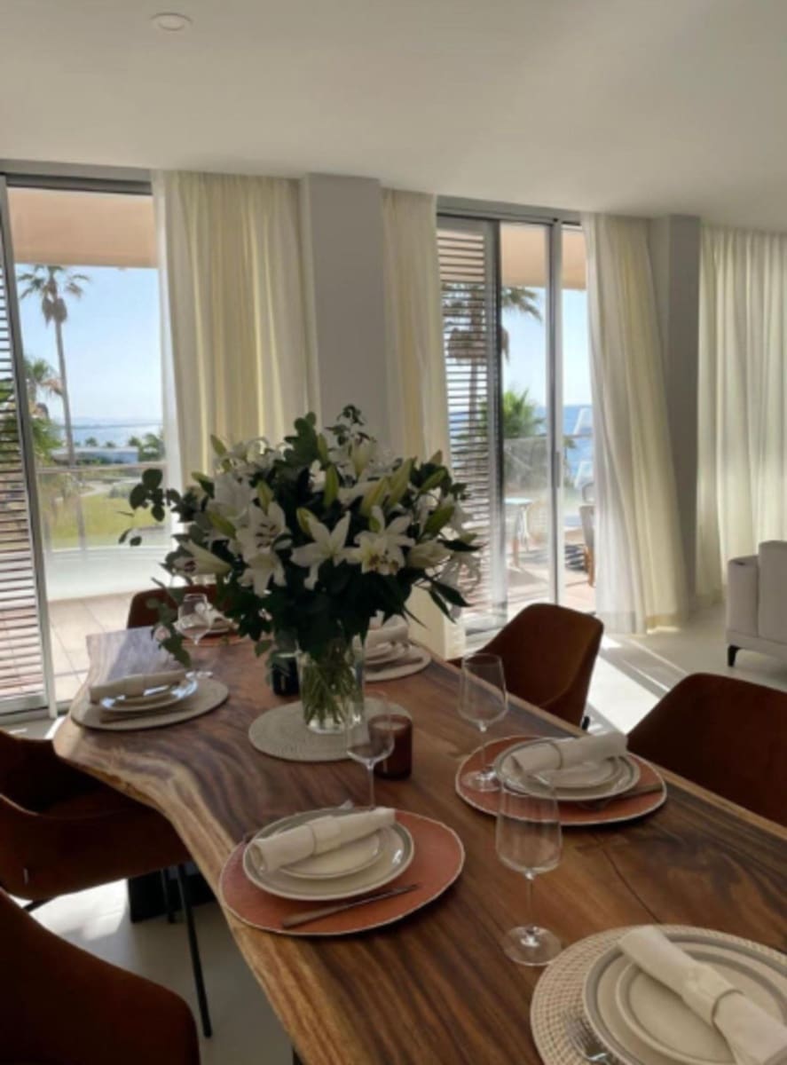 4 soverom Leilighet til salgs i Estepona med garasje - € 1 745 000 (Ref: 9629295)