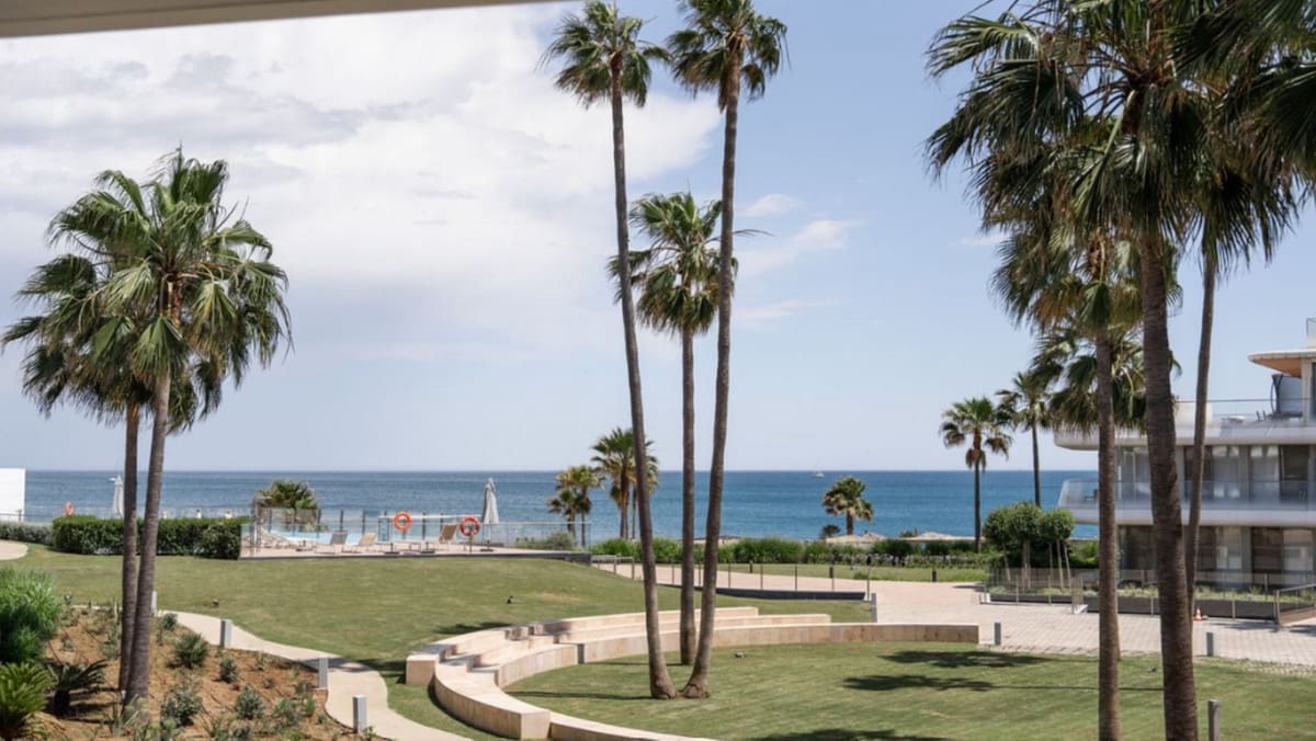 4 soverom Leilighet til salgs i Estepona med garasje - € 1 745 000 (Ref: 9629295)