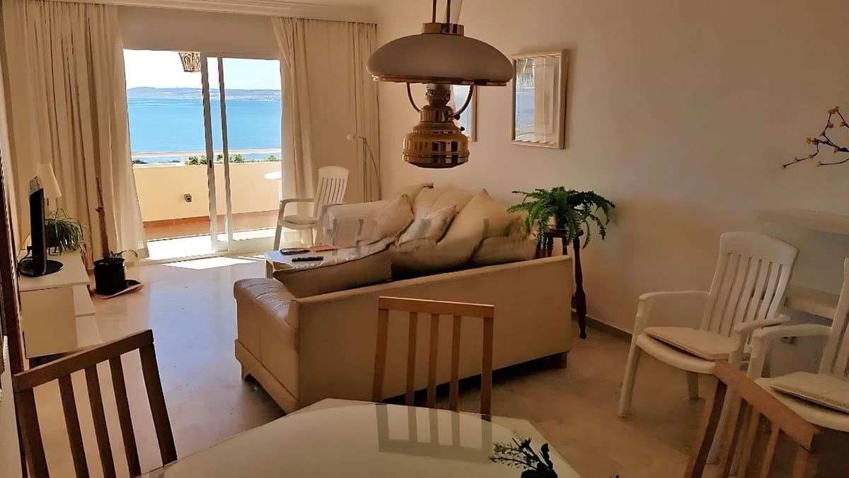 2 quarto Apartamento para venda em Estepona com garagem - 636 000 € (Ref: 9629296)