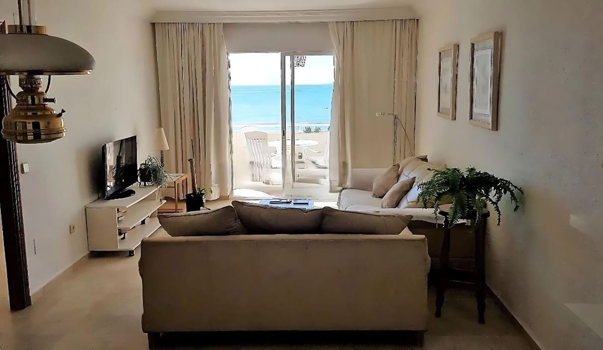 2 quarto Apartamento para venda em Estepona com garagem - 636 000 € (Ref: 9629296)