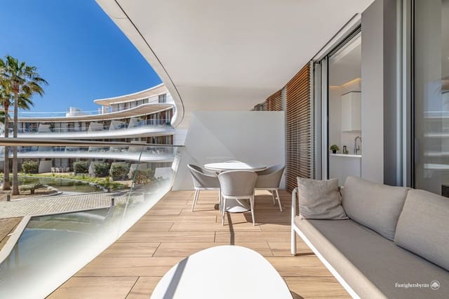 2 soverom Leilighet til salgs i Parque Central, Estepona med garasje - € 948 000 (Ref: 9629297)