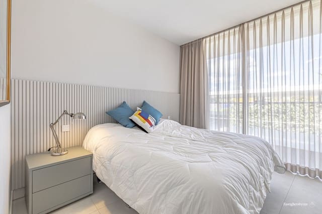 2 soverom Leilighet til salgs i Parque Central, Estepona med garasje - € 948 000 (Ref: 9629297)