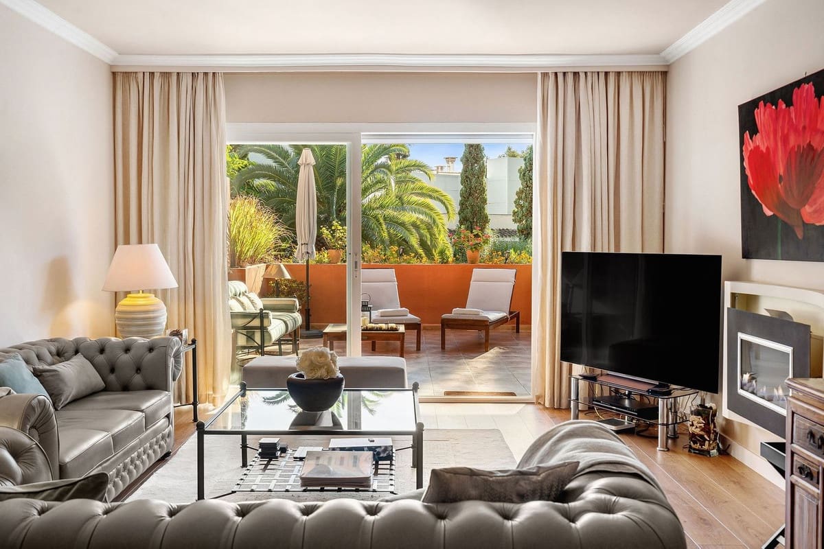 2 sypialnia Apartament na sprzedaż w Marbella z garażem - 775 000 € (Ref: 9629299)