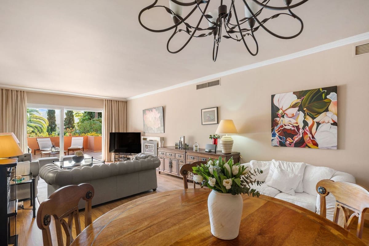 2 sypialnia Apartament na sprzedaż w Marbella z garażem - 775 000 € (Ref: 9629299)