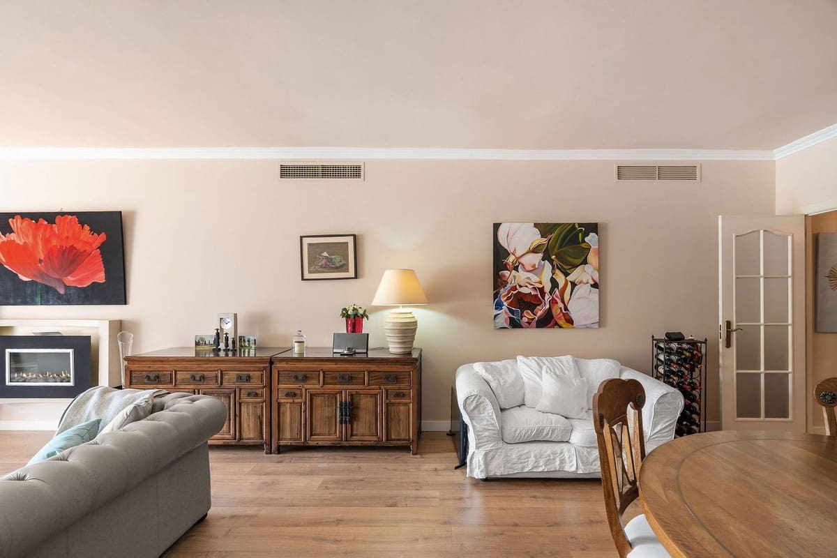 2 sypialnia Apartament na sprzedaż w Marbella z garażem - 775 000 € (Ref: 9629299)