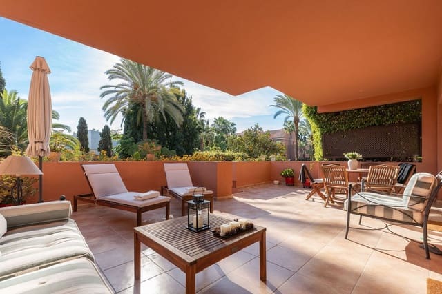 2 soverom Leilighet til salgs i Casco Antiguo, Marbella med garasje - € 775 000 (Ref: 9629299)