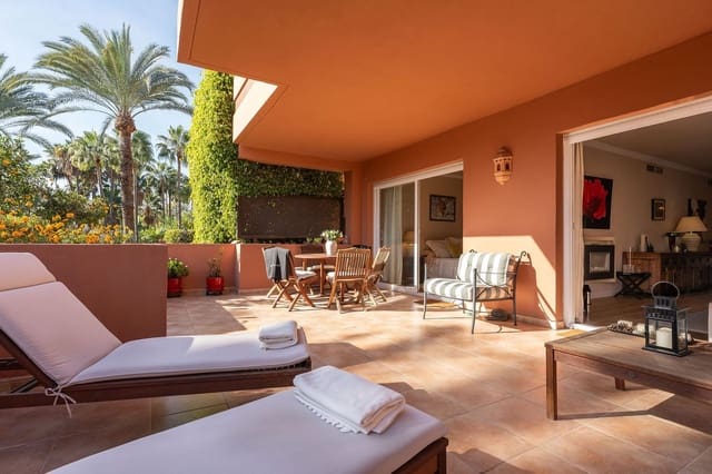 2 soverom Leilighet til salgs i Casco Antiguo, Marbella med garasje - € 775 000 (Ref: 9629299)