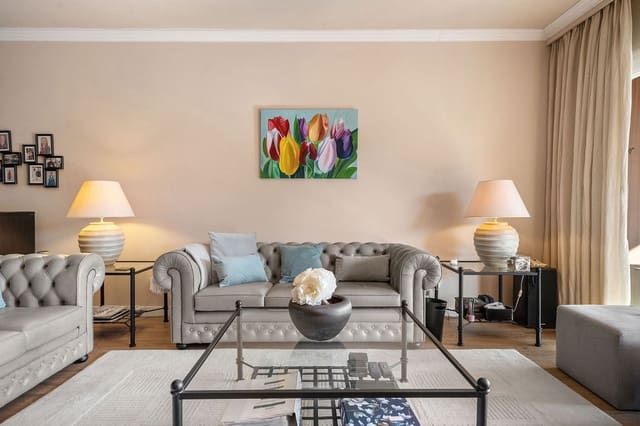 2 soverom Leilighet til salgs i Casco Antiguo, Marbella med garasje - € 775 000 (Ref: 9629299)