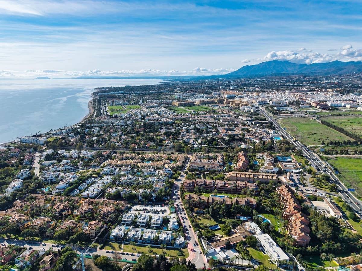 2 sypialnia Apartament na sprzedaż w Marbella z garażem - 775 000 € (Ref: 9629299)