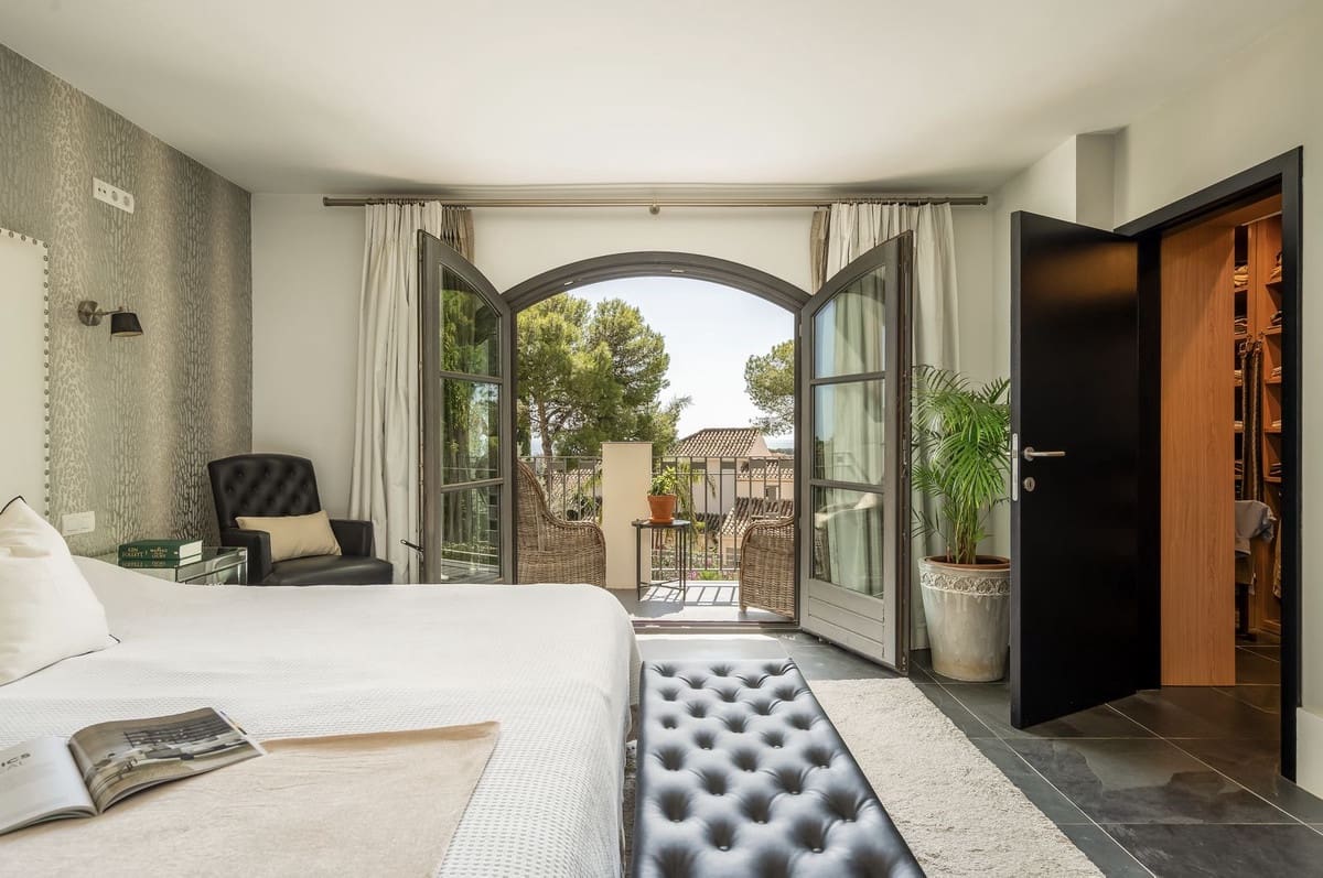 5 quarto Moradia para venda em El Paraiso - 3 195 000 € (Ref: 9629300)