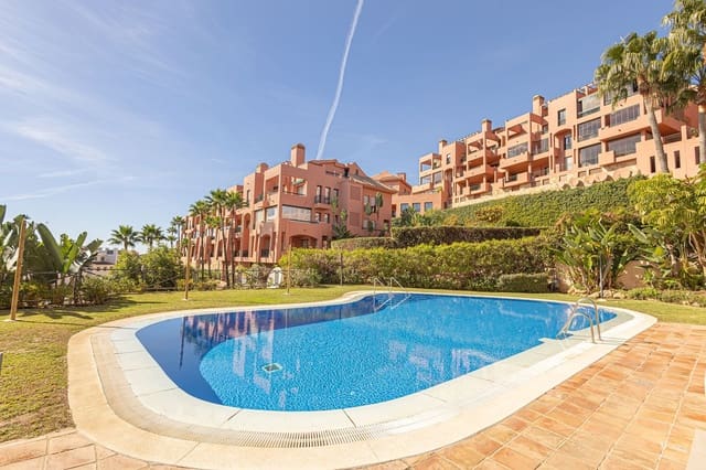 2 bedroom Apartment for sale in Calahonda, Mijas with garage - € 375,000 (Ref: 9629303)