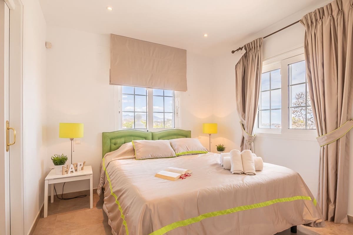 6 bedroom Villa for sale in Torrenueva - € 1,175,000 (Ref: 9629304)