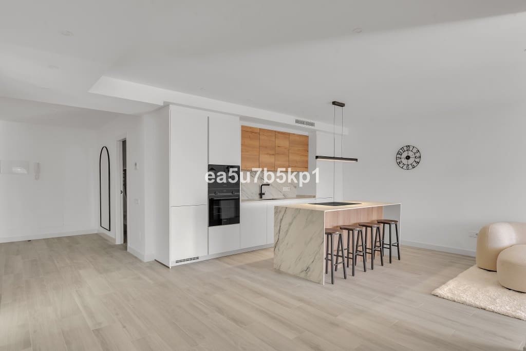 3 sovrum Lägenhet till salu i Nueva Andalucia - 695 000 € (Ref: 9629306)