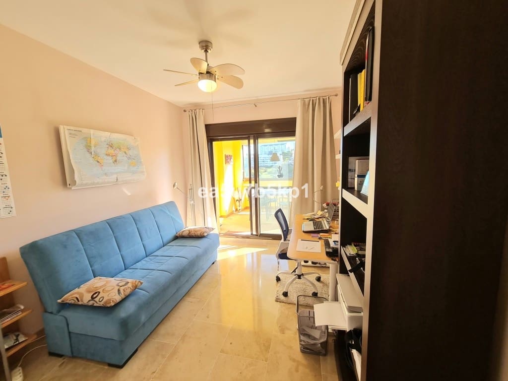 2 Zimmer Apartment zu verkaufen in La Duquesa / Puerto de la Duquesa - 309.800 € (Ref: 9629308)