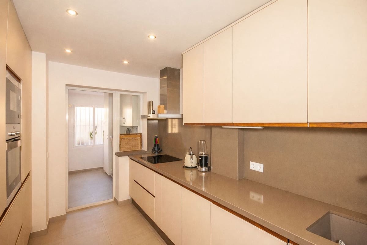 3 quarto Apartamento para venda em Elviria com garagem - 595 000 € (Ref: 9629317)