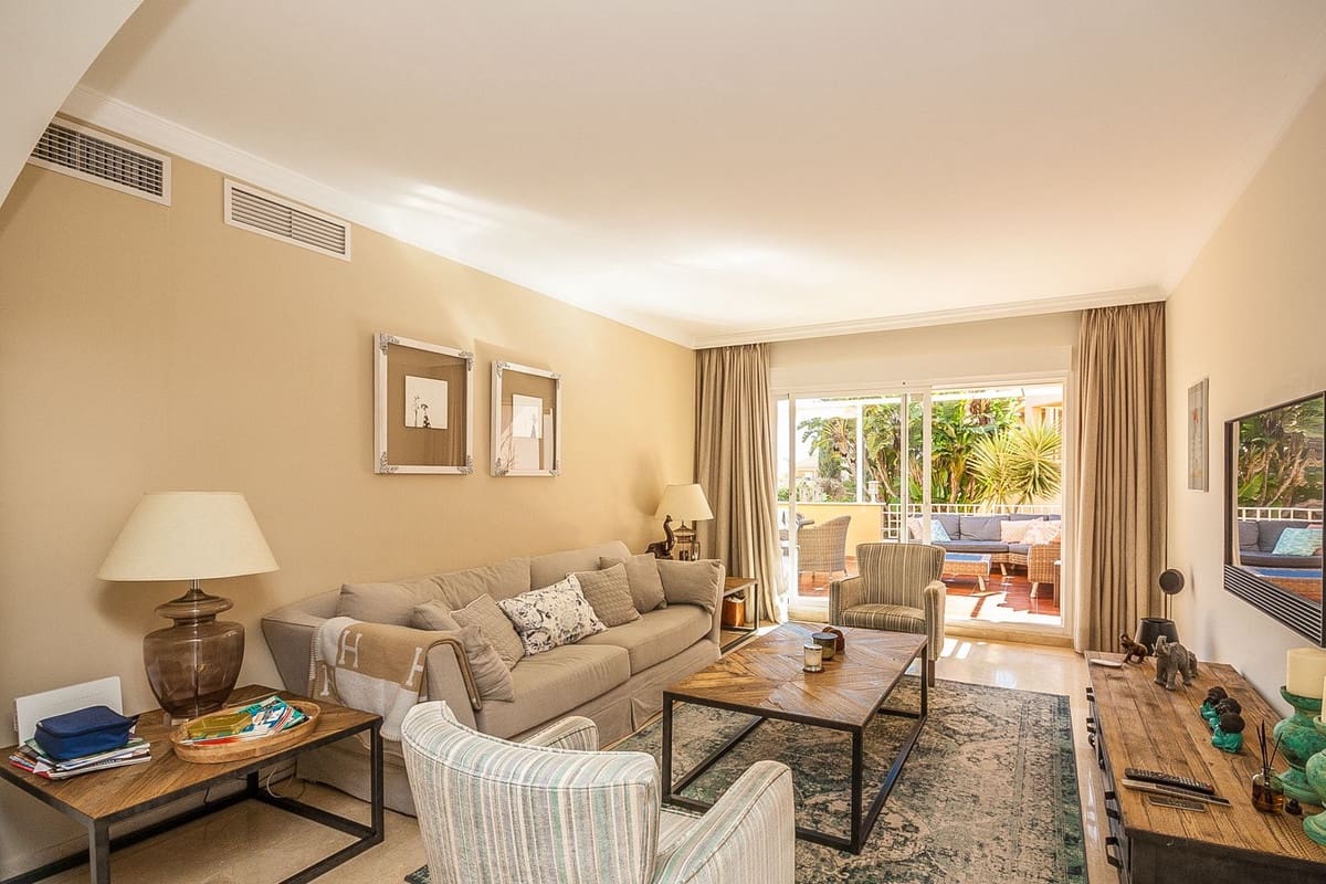 3 quarto Apartamento para venda em Elviria com garagem - 595 000 € (Ref: 9629317)