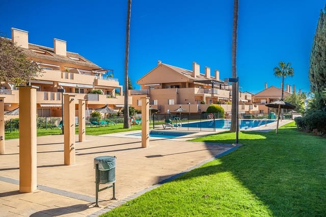 3 quarto Apartamento para venda em Elviria, Marbella com garagem - 595 000 € (Ref: 9629317)