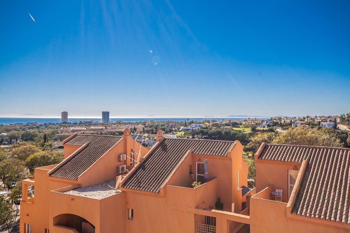 2 chambre Penthouse à vendre à Elviria - 595 000 € (Ref: 9629319)