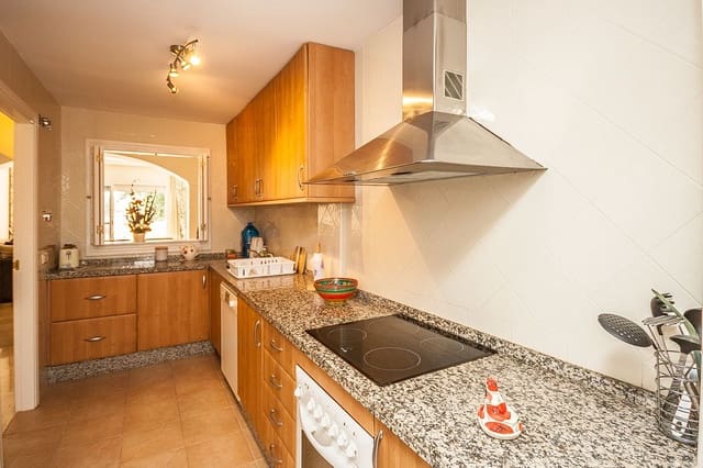 2 chambre Appartement à vendre à Elviria, Marbella - 435 000 € (Ref: 9629320)