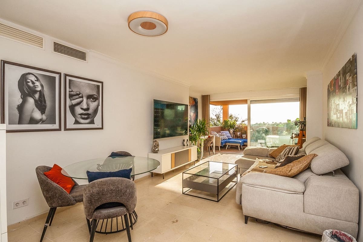 2 chambre Appartement à vendre à Elviria - 399 950 € (Ref: 9629324)