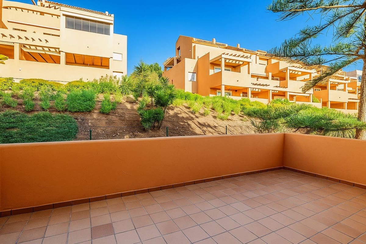 2 chambre Appartement à vendre à Elviria - 399 950 € (Ref: 9629324)