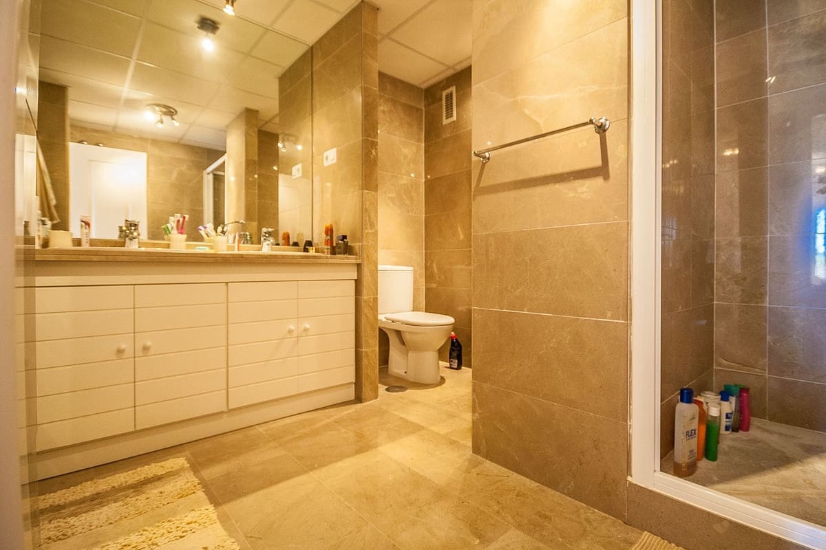 3 bedroom Apartment for sale in Riviera del Sol - € 475,000 (Ref: 9629328)